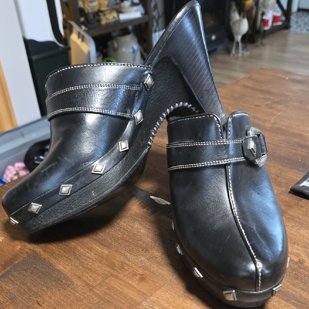 Cole Haan Tova Stud Embellished Slides Clogs Mules Leather Size 7